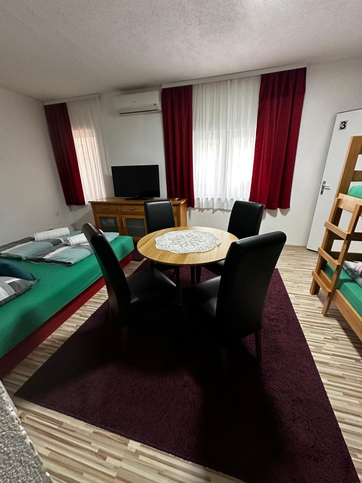 Guest House Nana Mostar Zewnętrze zdjęcie