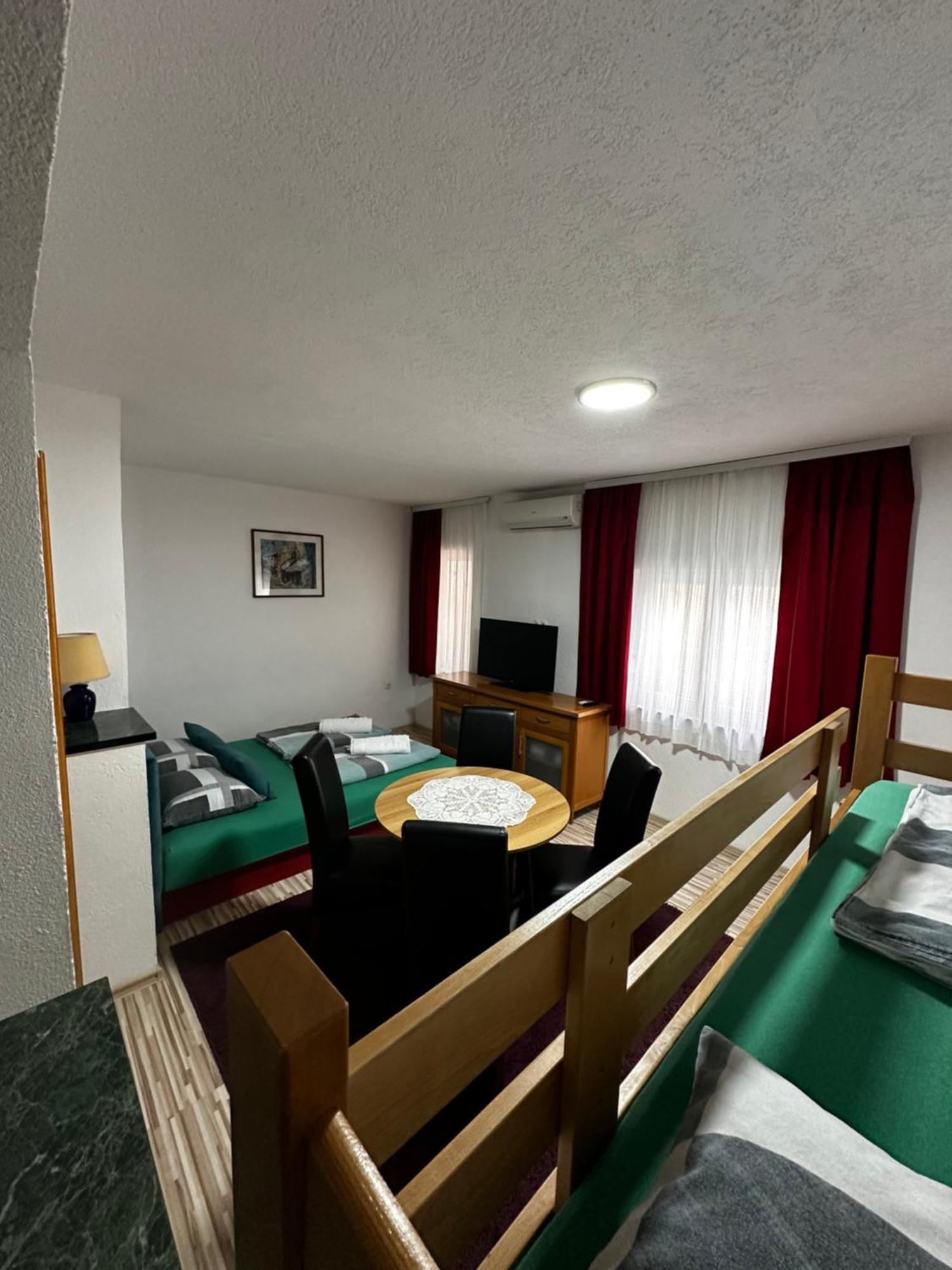 Guest House Nana Mostar Zewnętrze zdjęcie