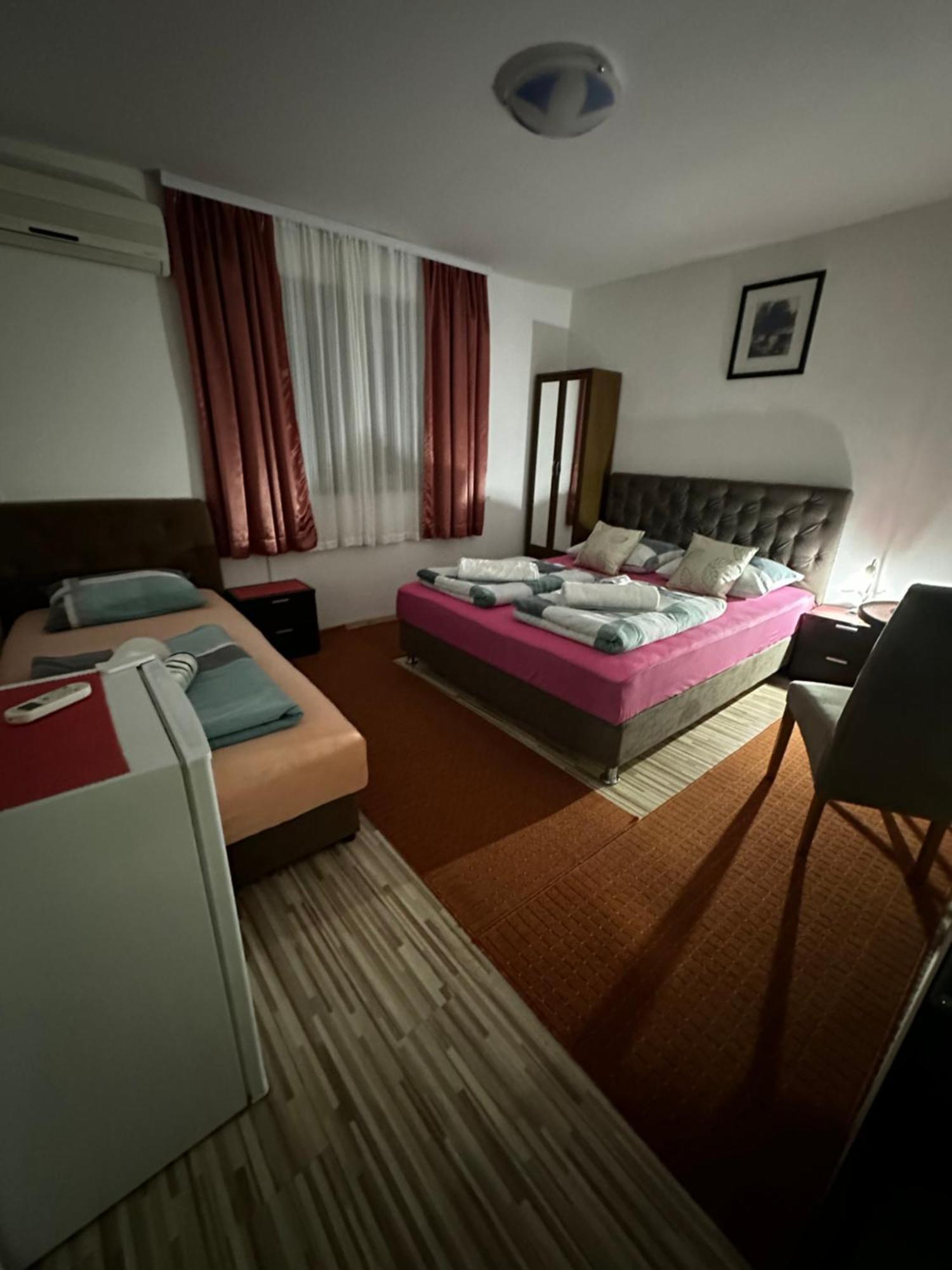 Guest House Nana Mostar Zewnętrze zdjęcie