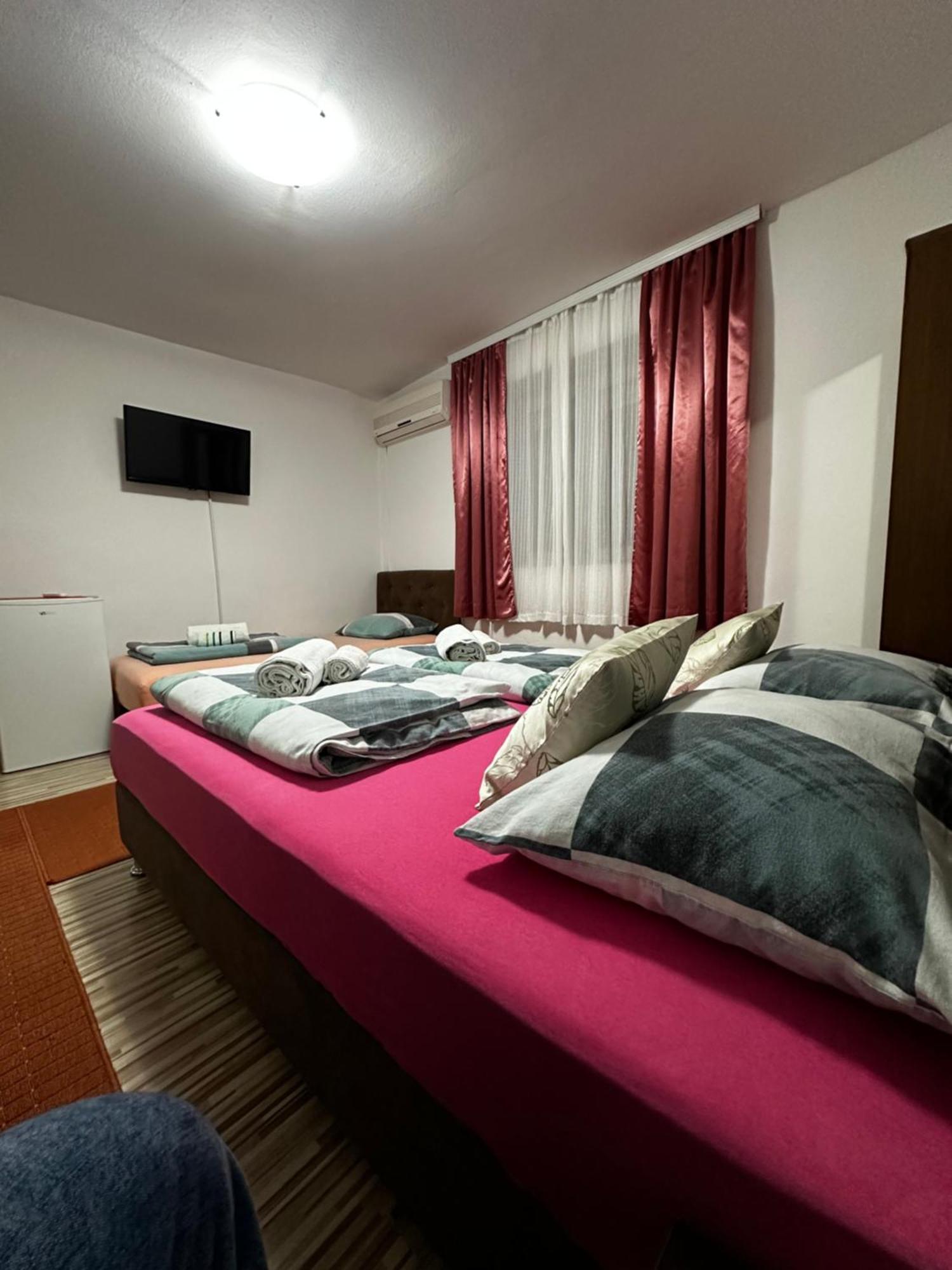Guest House Nana Mostar Zewnętrze zdjęcie