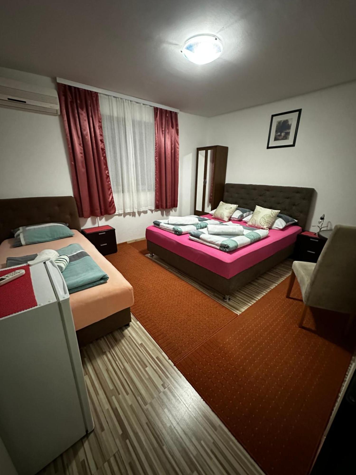 Guest House Nana Mostar Zewnętrze zdjęcie