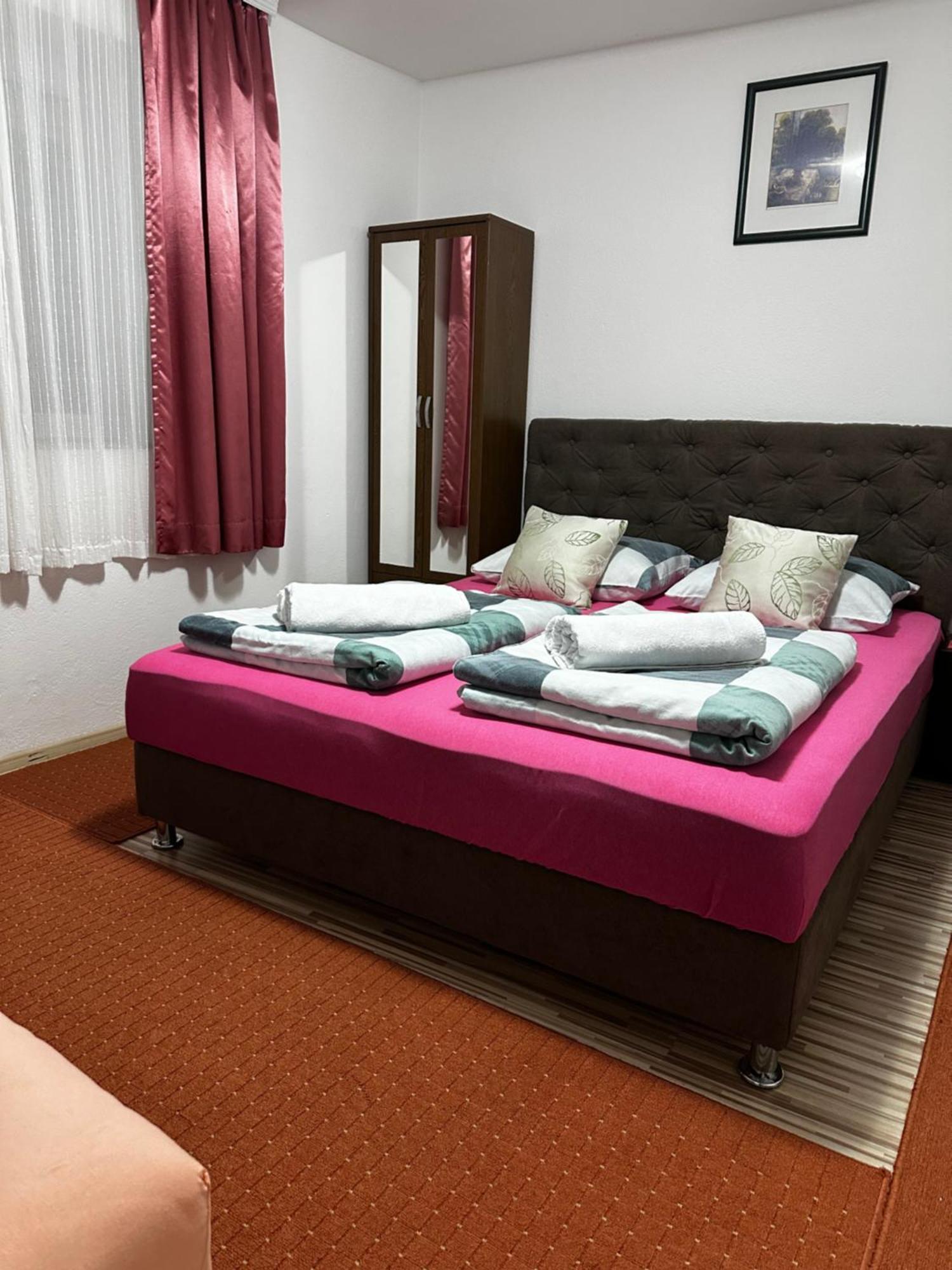 Guest House Nana Mostar Zewnętrze zdjęcie