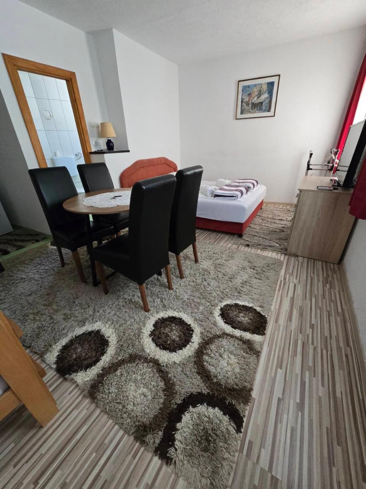 Guest House Nana Mostar Zewnętrze zdjęcie